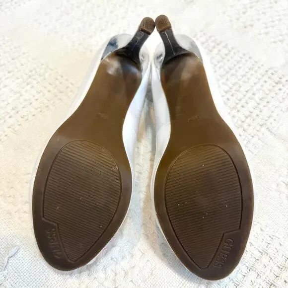 Guess Los Angeles patent 8 1/2 platform peep toe pump 4.5 inch heels 2675 - Picture 4 of 11